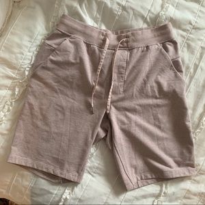 LULULEMON Men’s Shorts